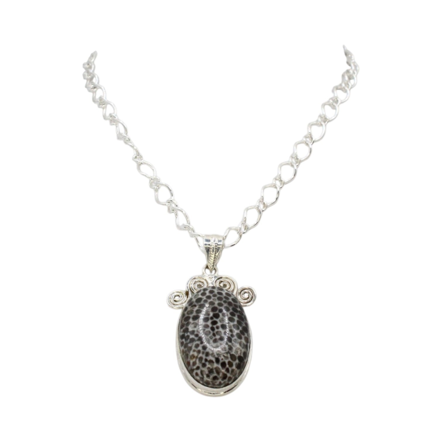 Stingray Coral Necklace